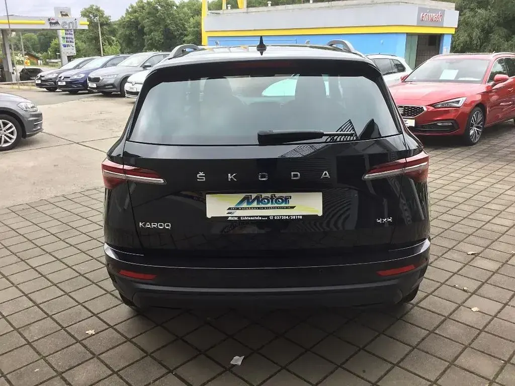 Gebraucht Skoda Karoq Ambition 150 PS (110 kW) 2023 Blackmagic perleffekt SUV