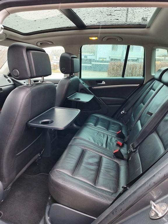 Gebraucht VW Tiguan 140 PS (102 kW) 2012 Grau SUV