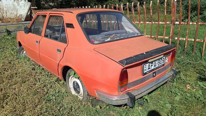 Gebraucht 1980 Skoda 105 Limousine | 1.690 € - Bild 1/4