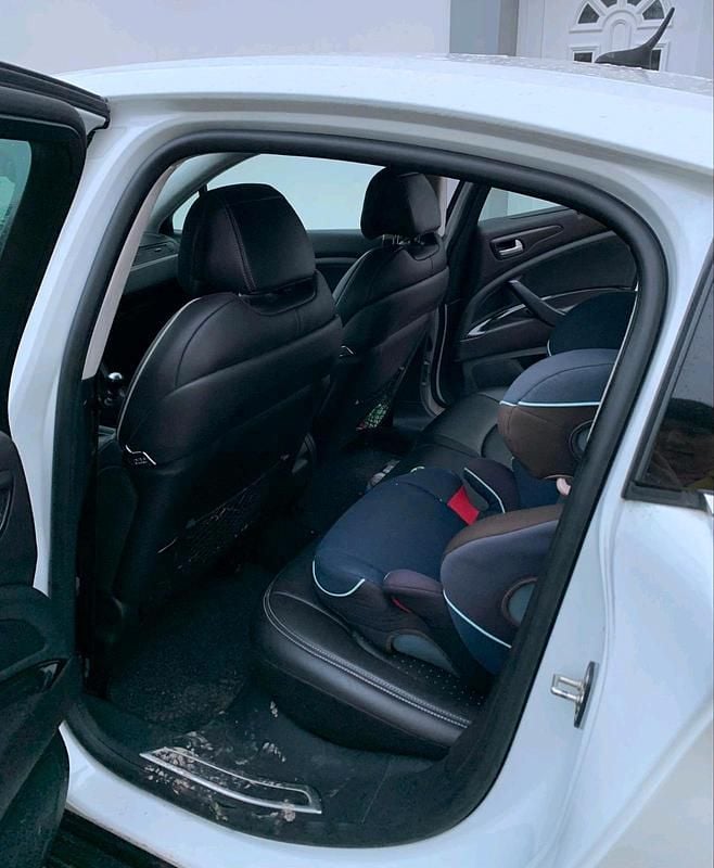 Gebraucht Citroën C5 Exclusive 156 PS (114 kW) 2012 Weiß Limousine