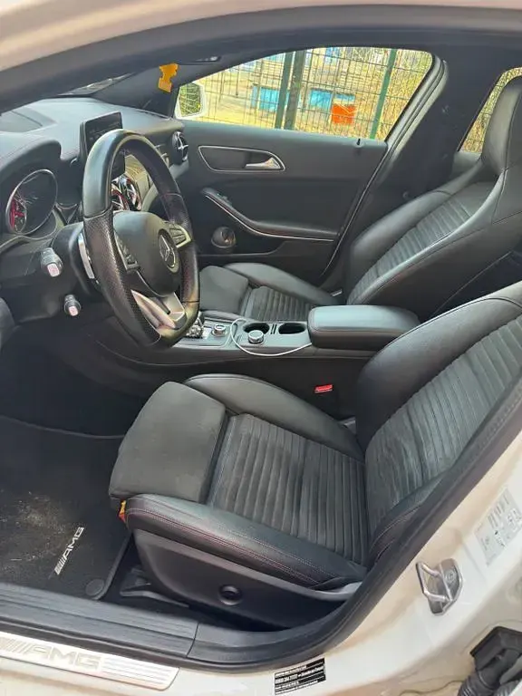 Gebraucht Mercedes GLA45 AMG AMG 381 PS (280 kW) 2018 Weiß SUV