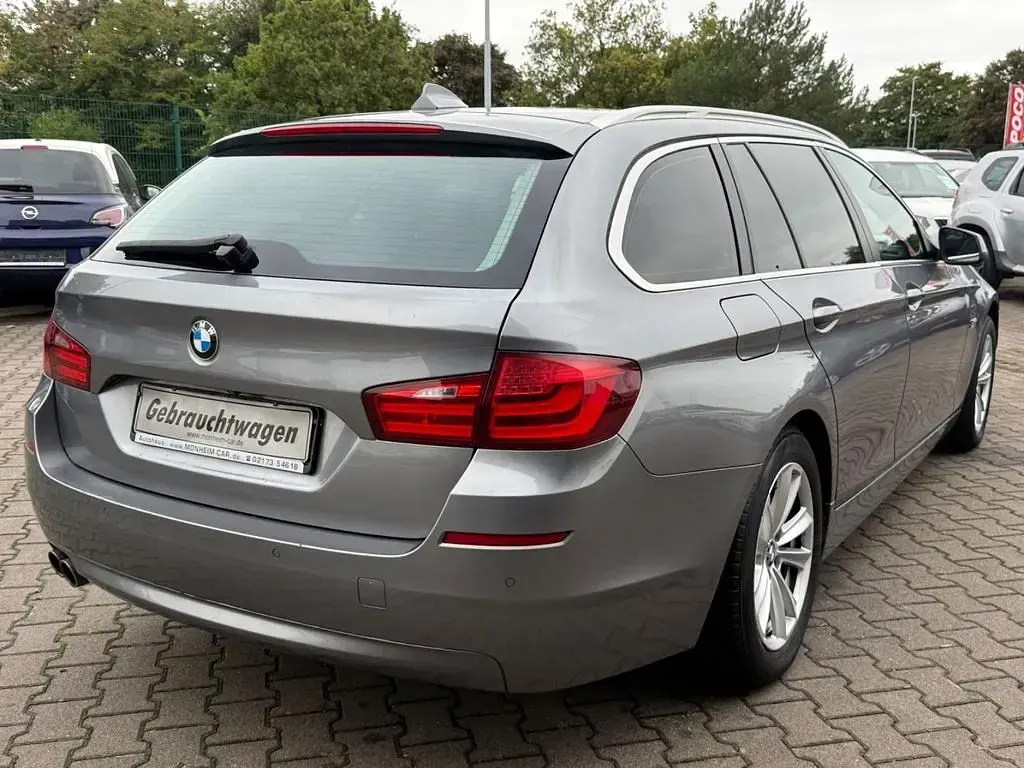 Second-hand BMW 520 Performance 184 CP (135 kW) 2012 Gri Break