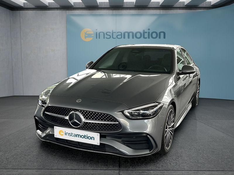 Grau Gebraucht 2022 Mercedes C300 Limousine | 40.299 € (Teuer) - Bild 1/4