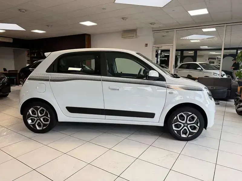 Gebraucht Renault Twingo LIMITED 92 PS (67 kW) 2019 Weiß Kleinwagen