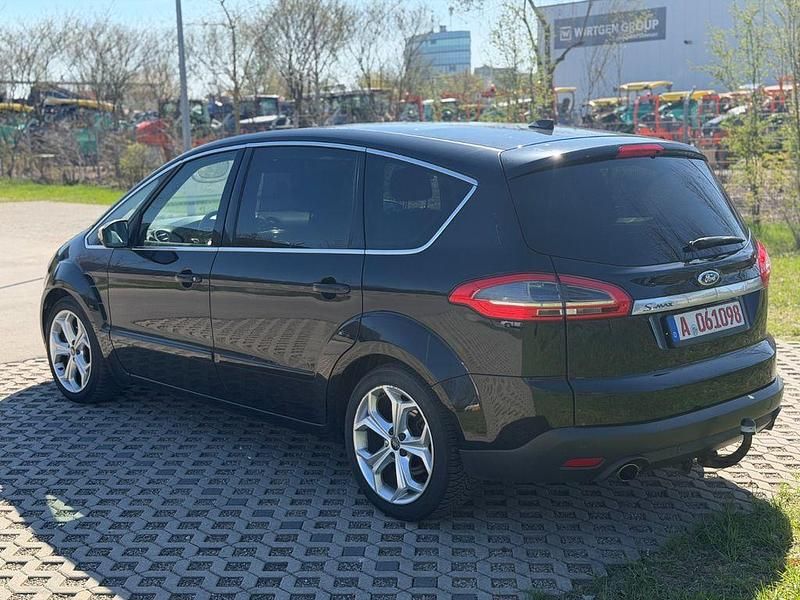 Gebraucht Ford S-MAX Titanium 203 PS (149 kW) 2010 Schwarz Van / Kleinbus
