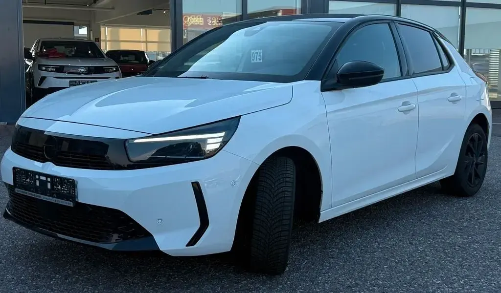 Gebraucht Opel Corsa 101 PS (74 kW) 2024 Weiß Kleinwagen