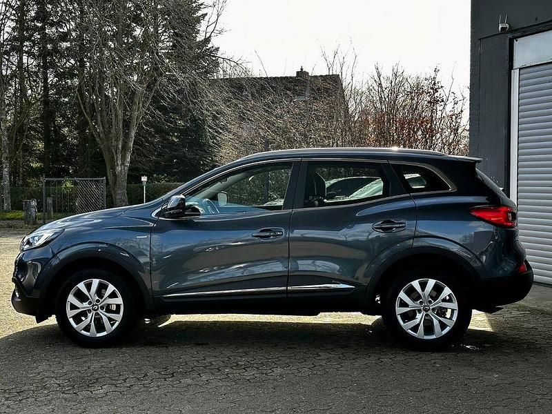 Gebraucht Renault Kadjar LIMITED 131 PS (96 kW) 2018 Grau SUV