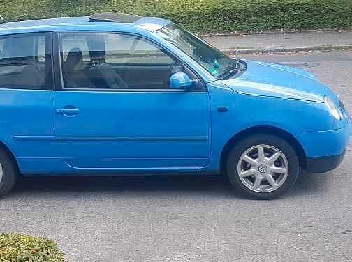 Blau Gebraucht 2003 VW Lupo Kleinwagen | 1.000 € (Fairer Preis) - Bild 1/3