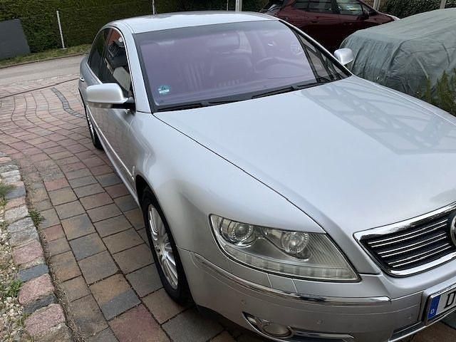 Gebraucht VW Phaeton 239 PS (175 kW) 2007 Silber Limousine