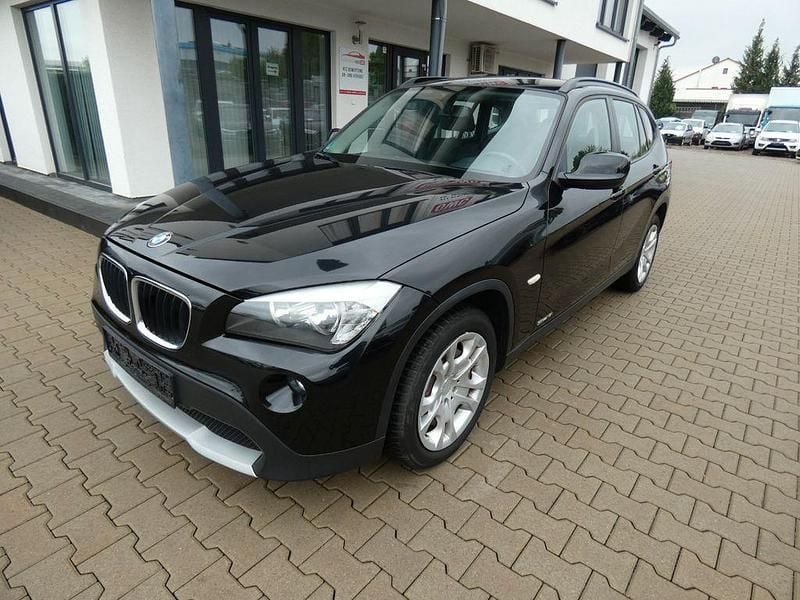 Gebraucht BMW X1 150 PS (110 kW) 2011 Schwarz SUV