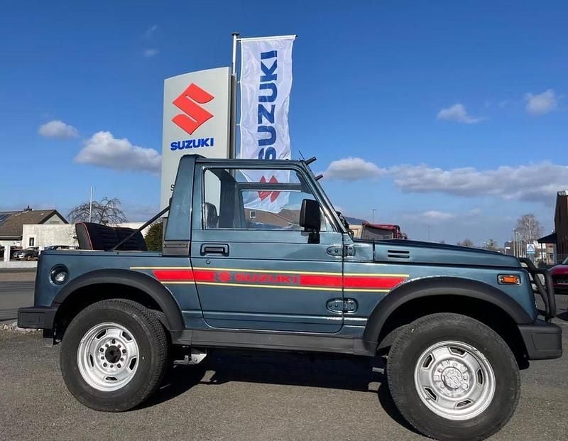 Blau Gebraucht 1991 Suzuki Samurai SUV | 9.995 € - Bild 1/4