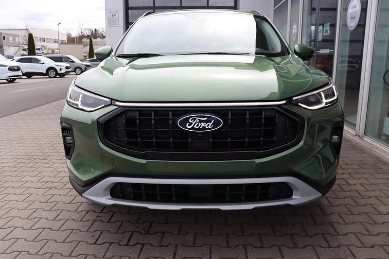 Gebraucht Ford Kuga Active 242 PS (177 kW) 2025 Bursting green metallic SUV