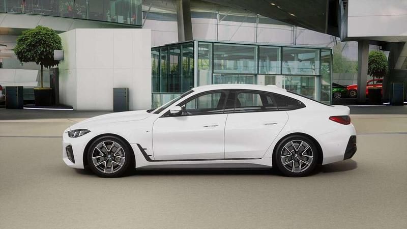 Neu BMW i4 Performance 210 kW (286 PS) 2026 Alpinweiß Limousine