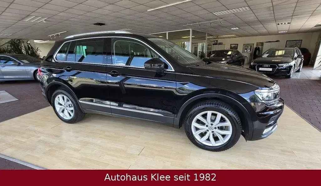 Gebraucht VW Tiguan Highline 150 PS (110 kW) 2017 Schwarz SUV