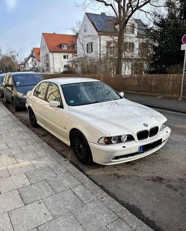 Gebraucht BMW 520 150 PS (110 kW) 2001 Weiß Limousine