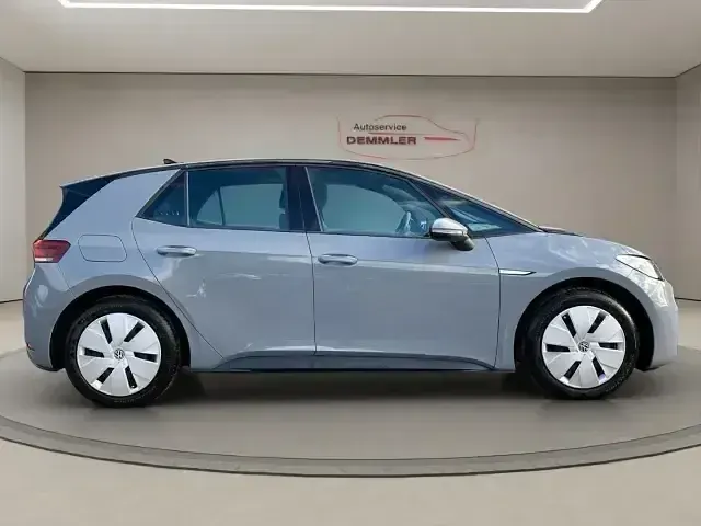 Second-hand VW ID.3 110 kW (150 CP) 2021 Gri Hatchback