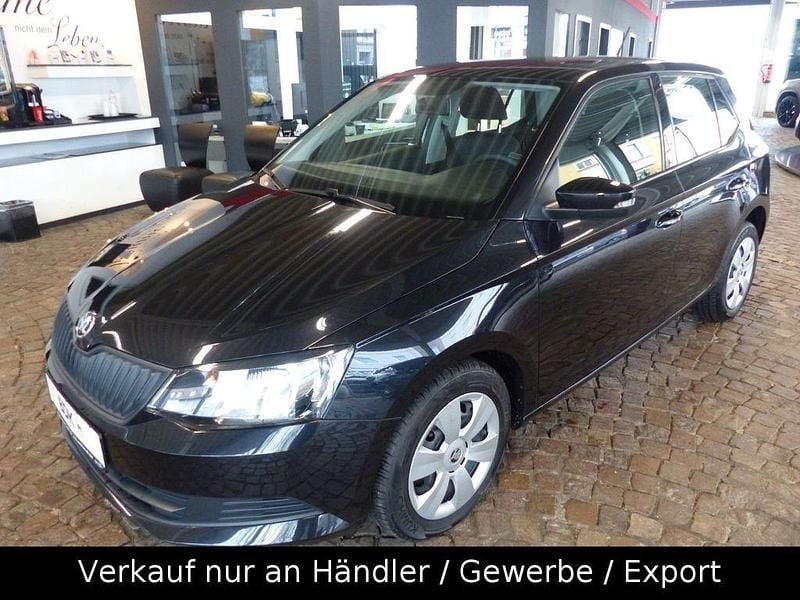 Schwarz Gebraucht 2018 Skoda Fabia Cool Plus Limousine | 7.350 € (Guter Preis) - Bild 1/4