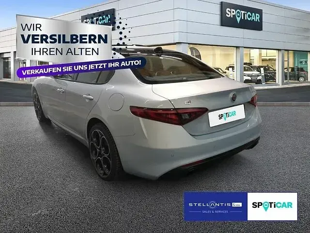Gebraucht Alfa Romeo Giulia Ti 381 PS (280 kW) 2022 Weiß Limousine