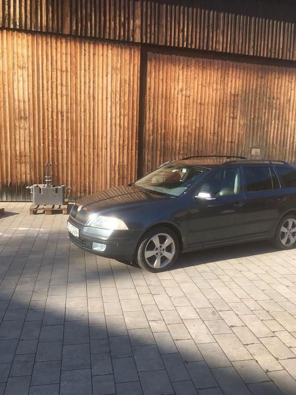 Gebraucht Skoda Octavia 140 PS (102 kW) 2007 Schwarz Kombi
