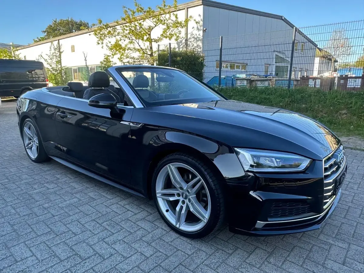 Gebraucht Audi A5 Cabriolet S-Line 190 PS (139 kW) 2019 Schwarz Cabrio