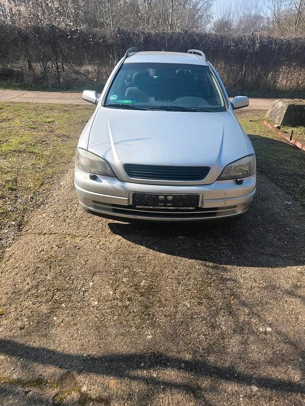Gebraucht Opel Astra 85 PS (62 kW) 2001 Silber Kombi
