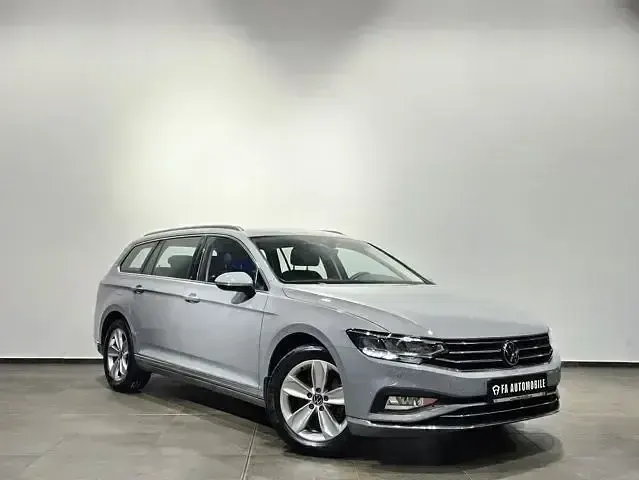 Gebraucht VW Passat Sport 200 PS (147 kW) 2024 Moonstone grey (metallic) Kombi
