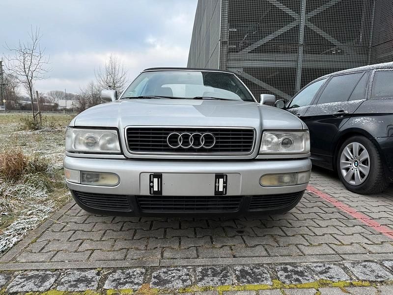 Silber Gebraucht 2000 Audi S2 Cabrio | 3.790 € - Bild 1/4