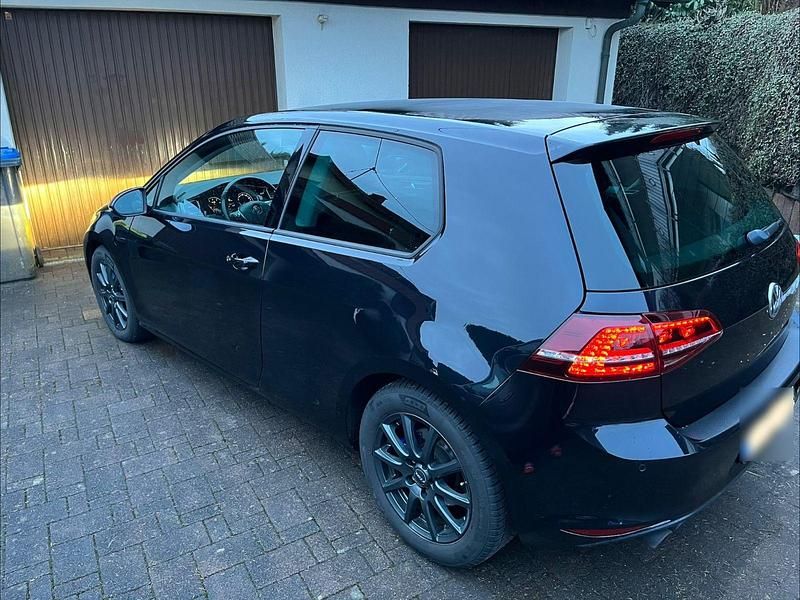 Gebraucht VW Golf VII R-line 140 PS (102 kW) 2013 Schwarz Limousine