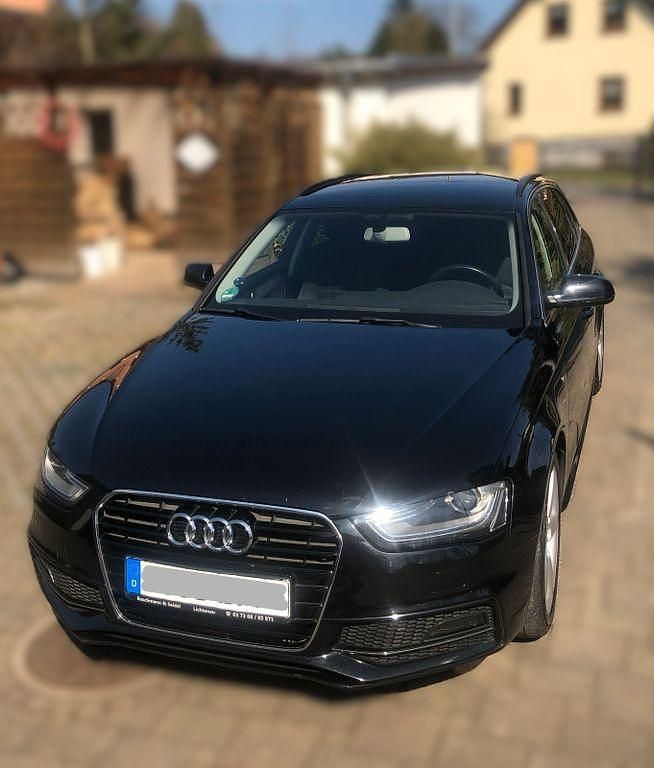 Gebraucht Audi A4 S-Line 150 PS (110 kW) 2014 Schwarz Kombi