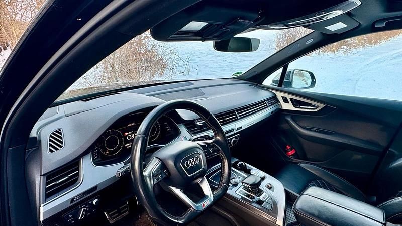 Gebraucht Audi SQ7 435 PS (319 kW) 2016 Schwarz SUV