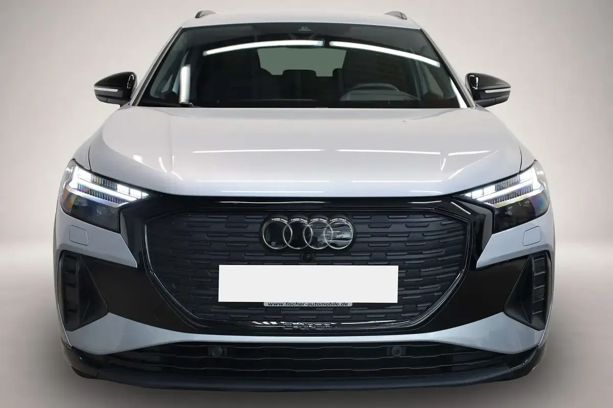 Gebraucht Audi Q4 e-tron Advanced 210 kW (286 PS) 2024 Florettsilber metallic SUV