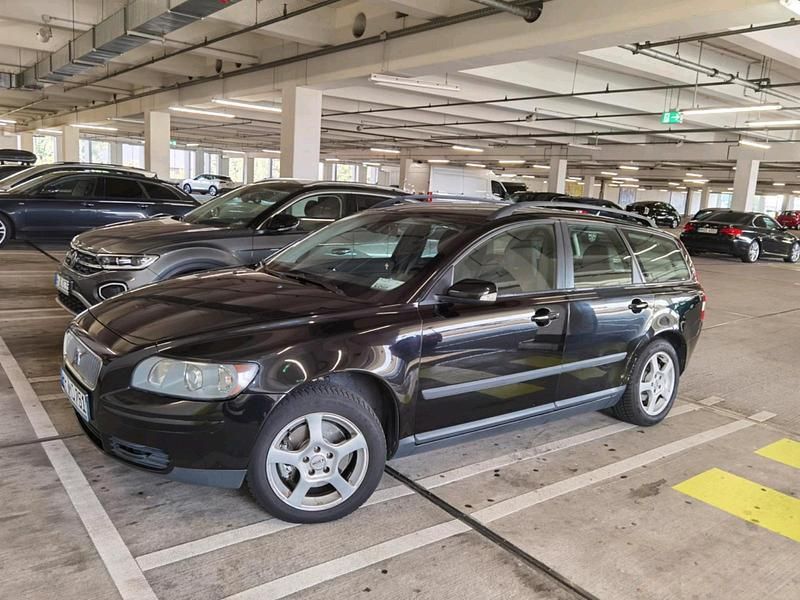 Schwarz Gebraucht 2004 Volvo V50 Kombi | 1.499 € - Bild 1/4