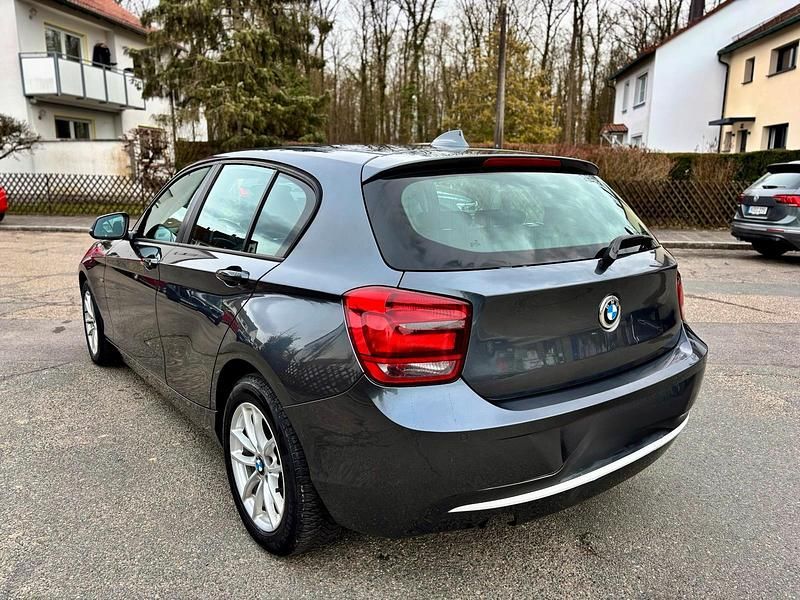 Gebraucht BMW 116 136 PS (100 kW) 2011 Grau Kleinwagen