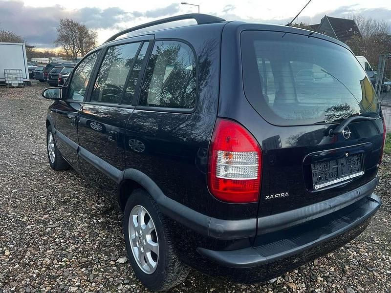Gebraucht Opel Zafira 129 PS (94 kW) 2003 Blau Van / Kleinbus