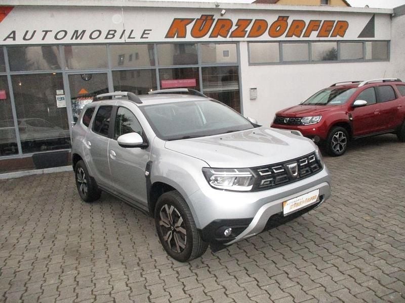 Grau Gebraucht 2022 Dacia Duster Prestige SUV | 16.900 € (Fairer Preis) - Bild 1/4