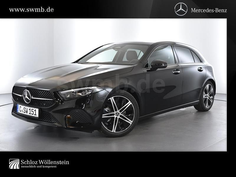 Schwarz Gebraucht 2025 Mercedes A180 Progressive Limousine | 31.830 € (Etwas zu teuer) - Bild 1/4
