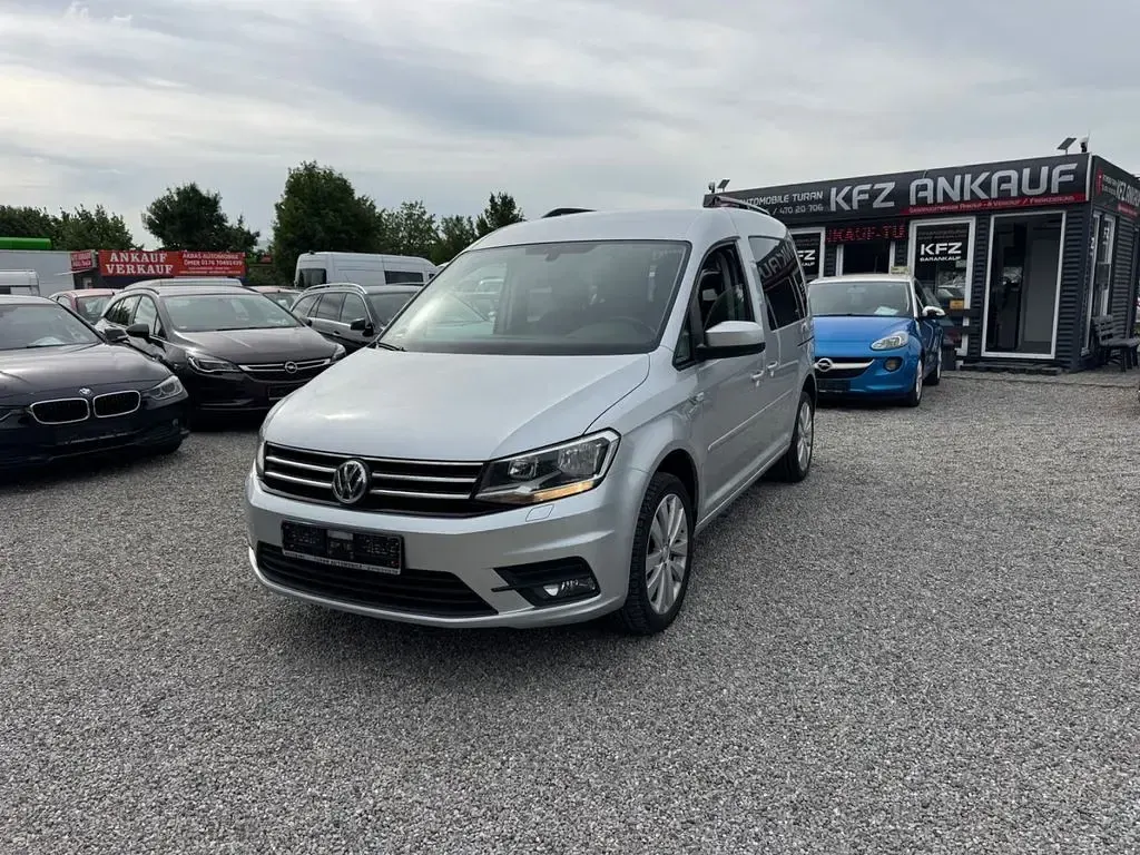 Gebraucht VW Caddy Comfortline 150 PS (110 kW) 2016 Silber Van / Kleinbus