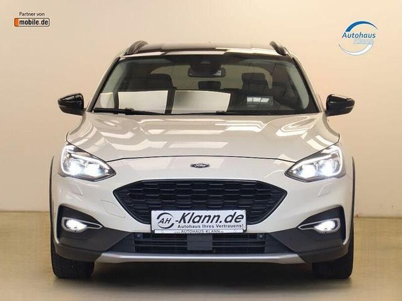 Usata Ford Focus Active 150 CV (110 kW) 2019 Bianco Berlina