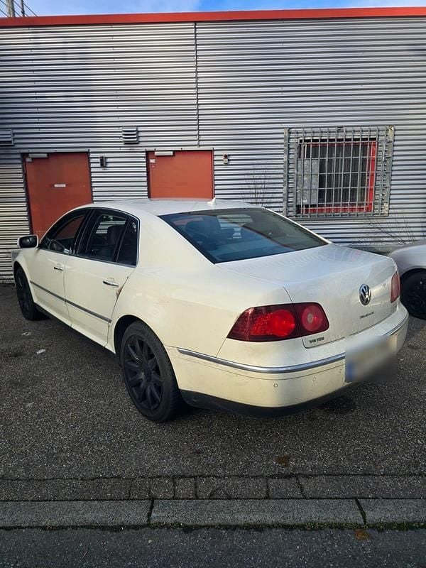 Gebraucht VW Phaeton 239 PS (175 kW) 2009 Weiß Limousine