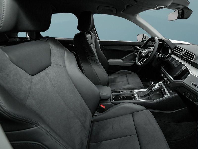 Weiß Gebraucht 2025 Audi Q3 SUV | 40.949 € (Fairer Preis) - Bild 1/4