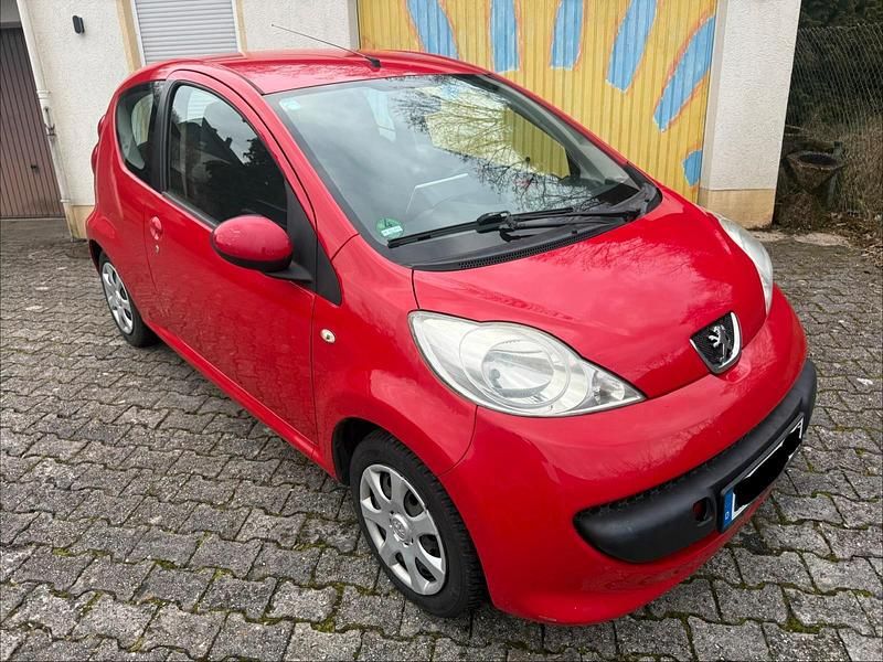 Gebraucht Peugeot 107 68 PS (50 kW) 2006 Rot Kleinwagen
