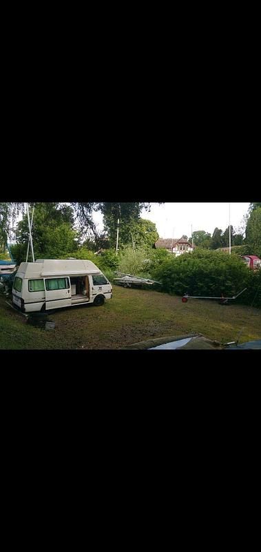 Gebraucht Mazda E Series 85 PS (62 kW) 1982 Weiß Van