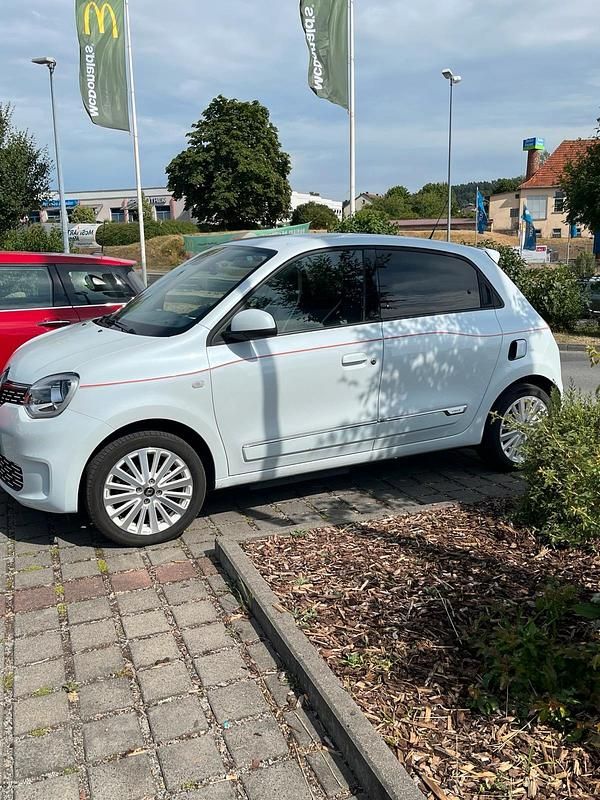 Gebraucht Renault Twingo Vibes 60 kW (82 PS) 2020 Weiß Kleinwagen