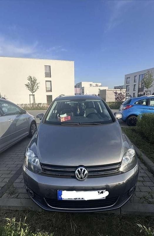 Grau Gebraucht 2013 VW Golf VII Life Kleinwagen | 8.800 € (Guter Preis) - Bild 1/4