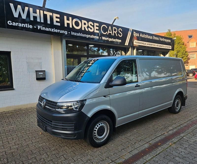 Gebraucht VW Transporter 150 PS (110 kW) 2018 Silber Van