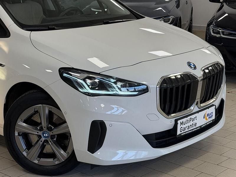 Gebraucht BMW 230 Performance 150 PS (110 kW) 2022 Alpinweiss iii Kombi