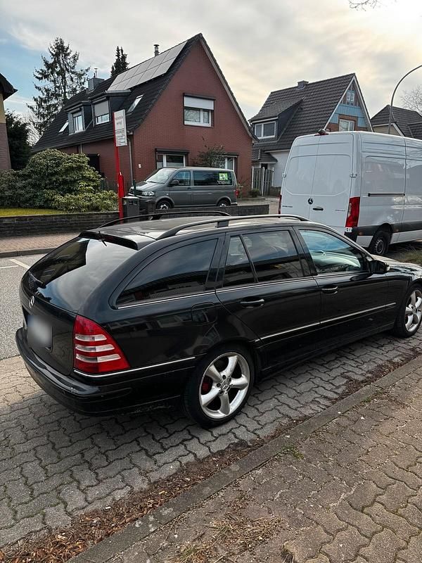 Gebraucht Mercedes C200 163 PS (119 kW) 2006 Schwarz Kombi
