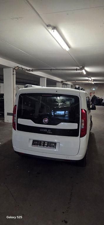 Gebraucht Fiat Doblò Lounge 135 PS (99 kW) 2015 Weiß Van / Kleinbus
