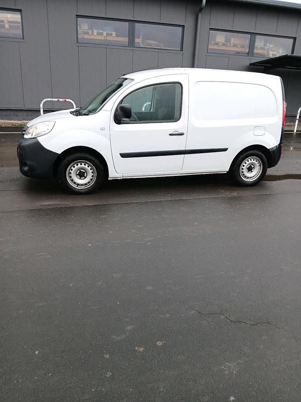 Gebraucht Renault Kangoo 110 PS (80 kW) 2019 Weiß Van / Kleinbus