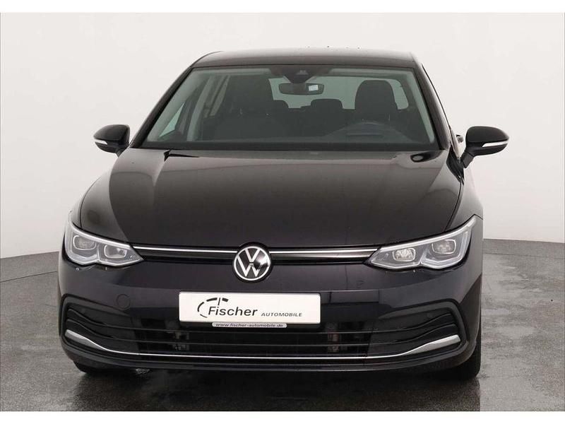 Gebraucht VW Golf VIII Active 150 PS (110 kW) 2023 Schwarz Limousine